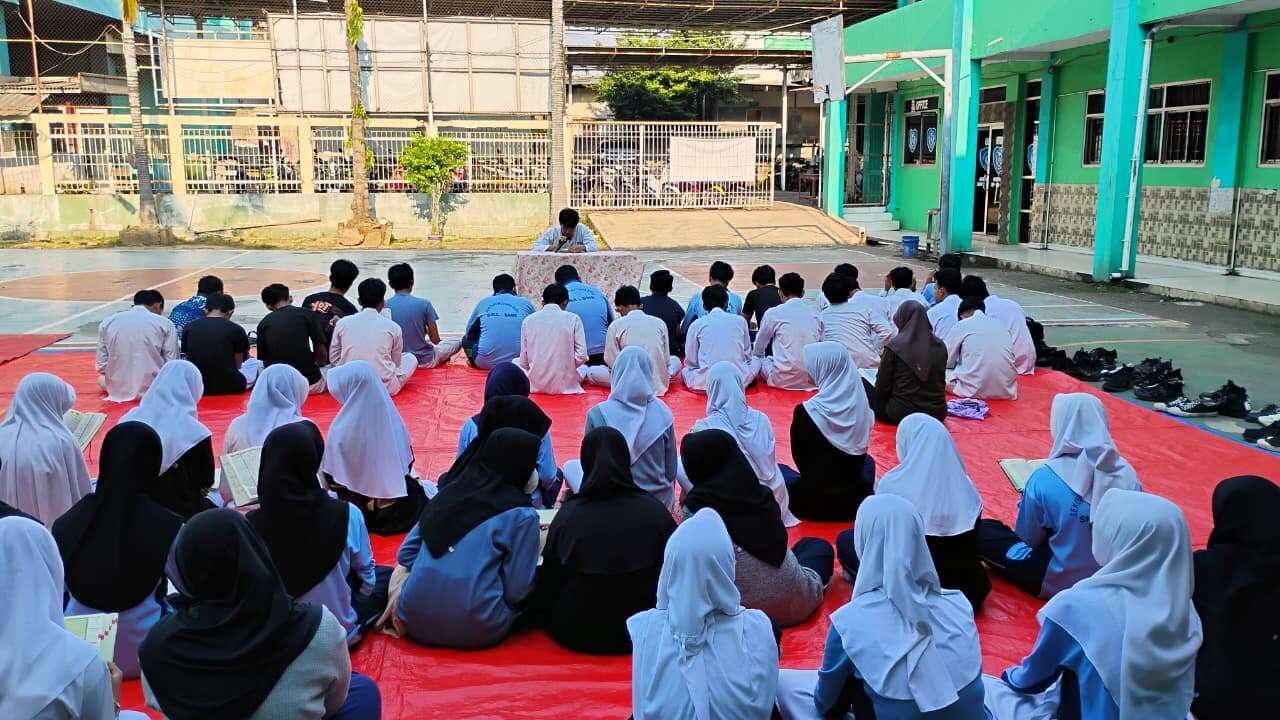 Kegiatan Muroja'ah dan Senam Pagi Jum'at